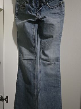 Vintage Express Light Wash Bootcut Jeans - Classic Blue Denim